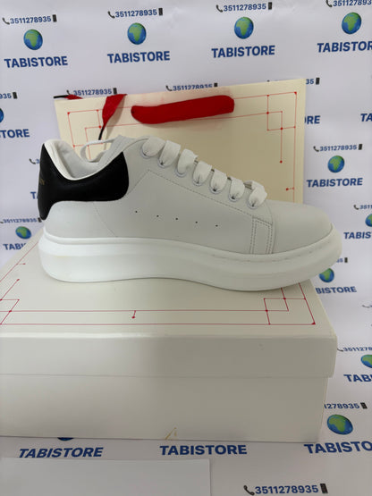 Alexander McQueen Sneaker Oversize in Bianco/Nero