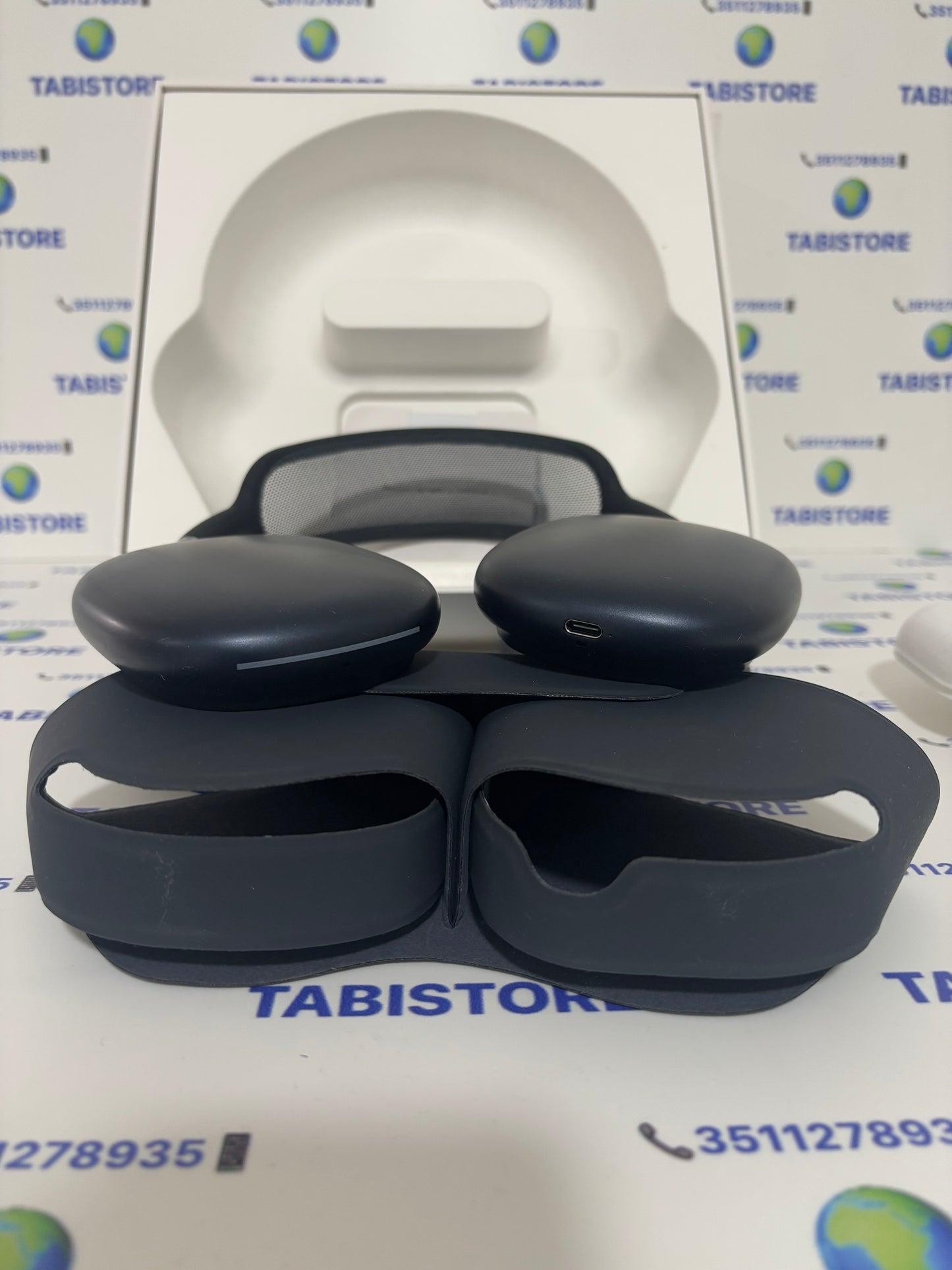 AirPods Max Midnight Black USB-C